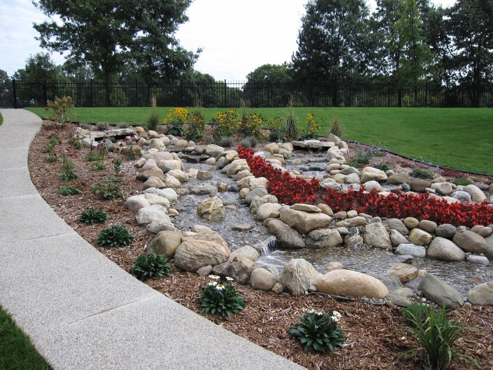 Kalamazoo Pool Service & ConstructionGallery of Completed Pools